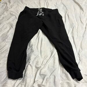 Black figs women’s XL scrub joggers